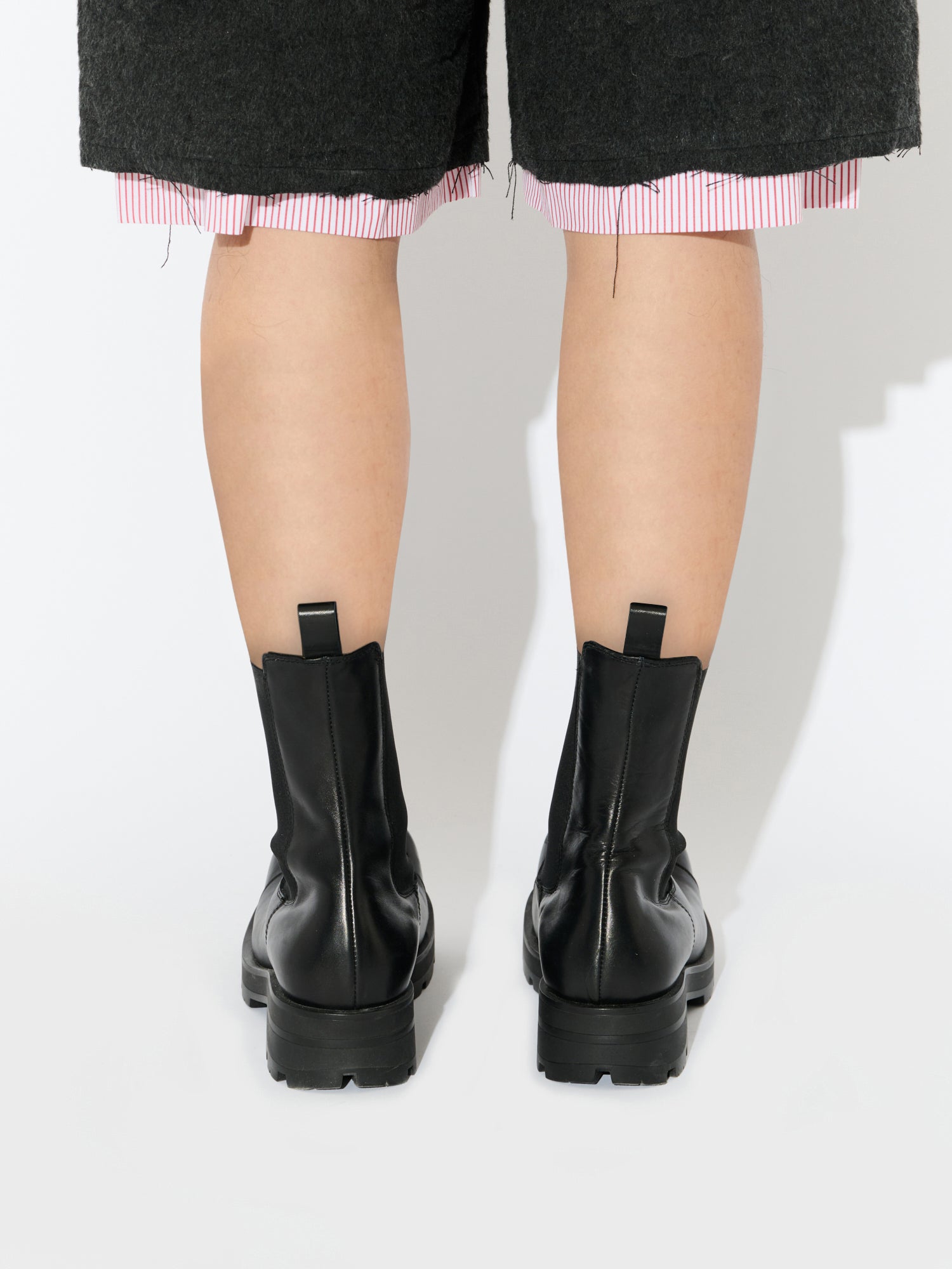 CHELSEA MOGGIES in BLACK - Image 7